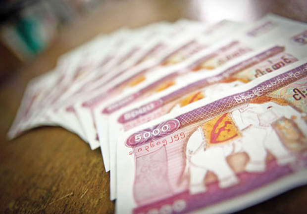 IS MYANMAR’S CURRENCY IN CRISIS?