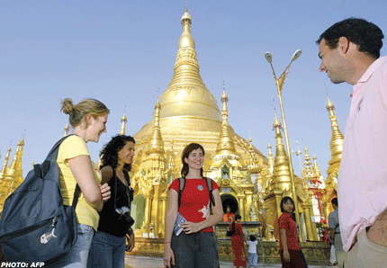 Burma Tourist Arrivals Are Fastest-Growing in SE Asia